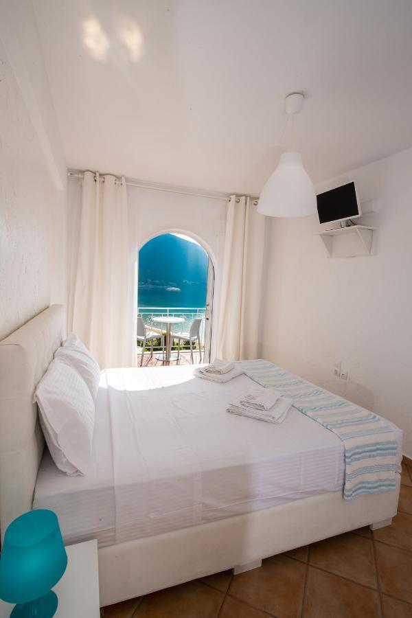 Seaview Rooms Vasiliki  Phòng bức ảnh