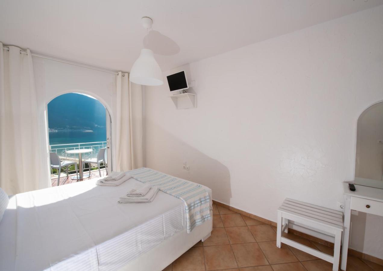 Seaview Rooms Vasiliki  Ngoại thất bức ảnh